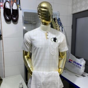 White Checkered Men’s Two-Piece Kaftan with Unique Chest Patch