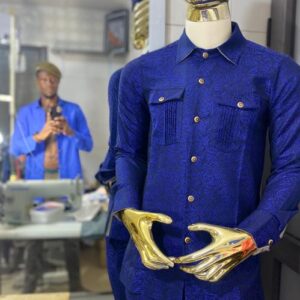 Royal Blue Men’s Two-Piece Outfit with Subtle Pattern and Button Detail